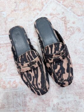 H&M Pink and Black Animal Print Mule Loafers